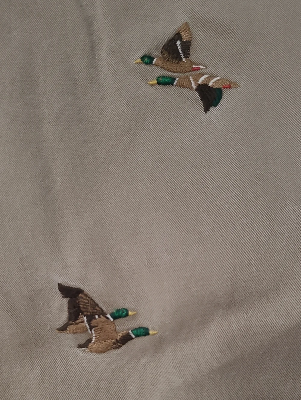 Polo by Ralph Lauren Khaki Straight Fit with Embroidered Mallard Ducks 33 waist